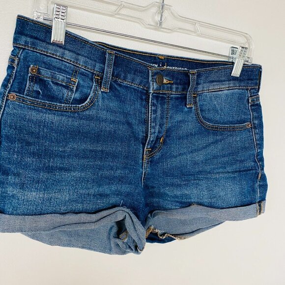 Old navy shorts - Picture 2 of 4